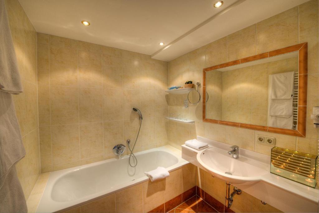 Jaegerwirt Hotel Kitzbühel Kamer foto
