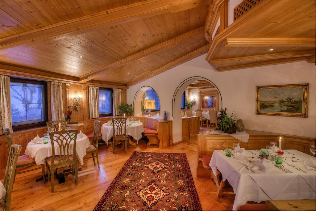 Jaegerwirt Hotel Kitzbühel Buitenkant foto