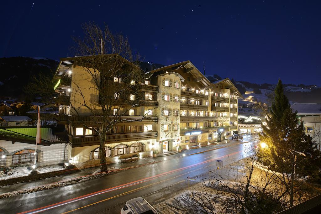 Jaegerwirt Hotel Kitzbühel Buitenkant foto